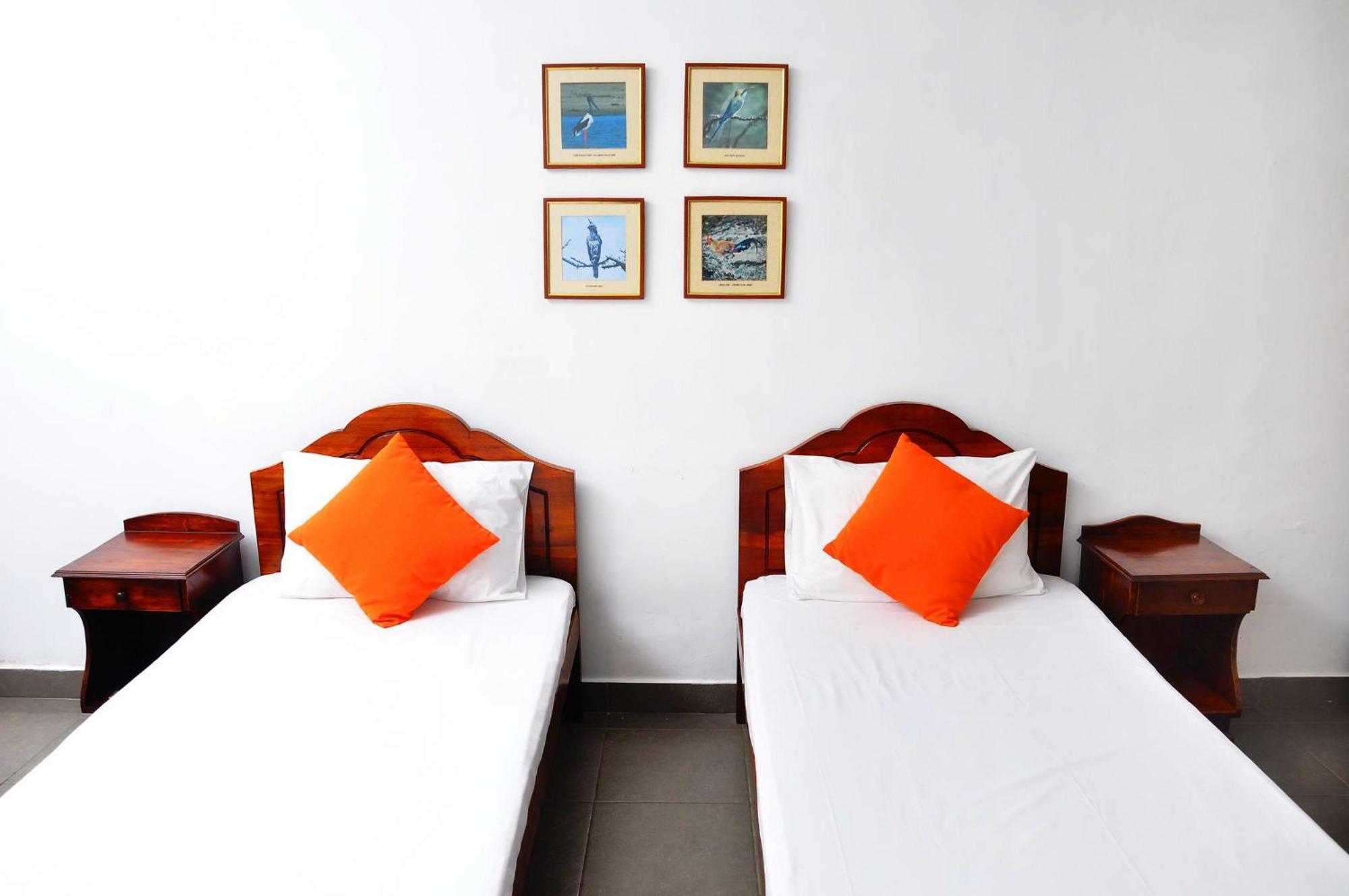 Sea View Hotel Коломбо Екстер'єр фото