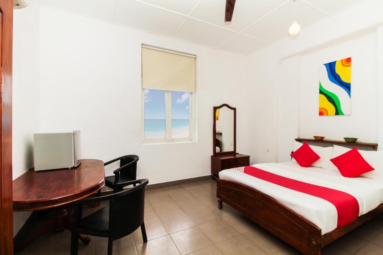 Sea View Hotel Коломбо Екстер'єр фото